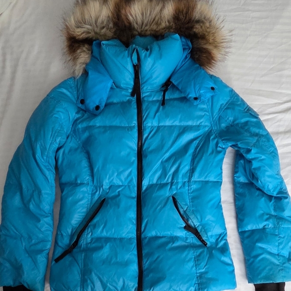 S13 Jackets & Blazers - S13 NEW YORK Stylish Blue Puffer Jacket with Faux Fur Hood
